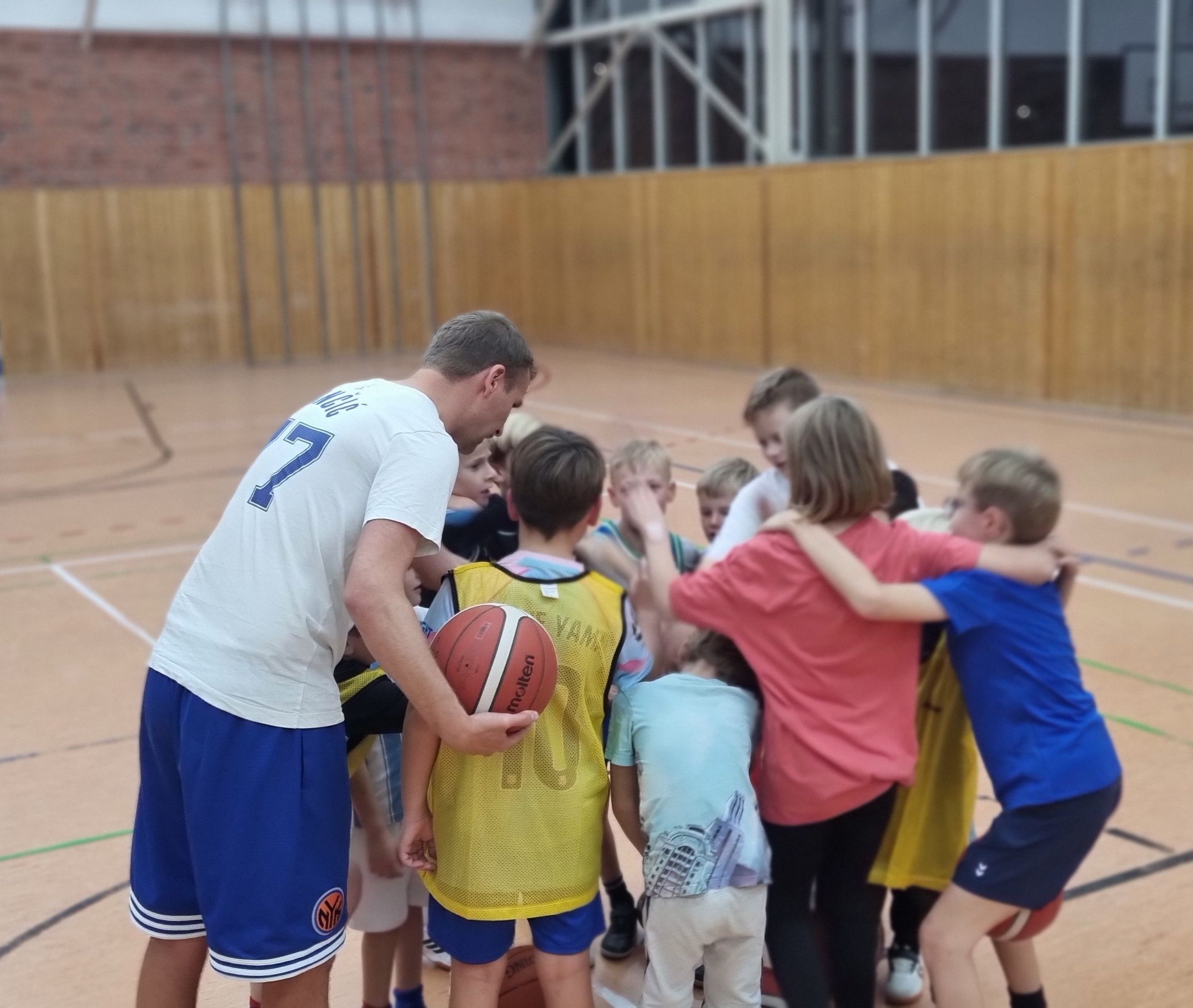 20251106_185732 (1).jpg